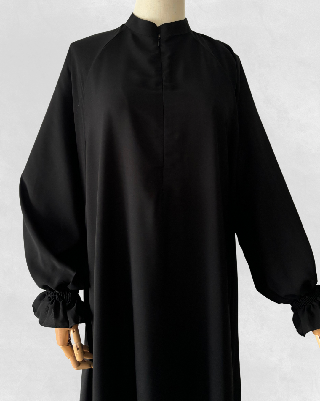 TAQWA essential Abaya - Caviar